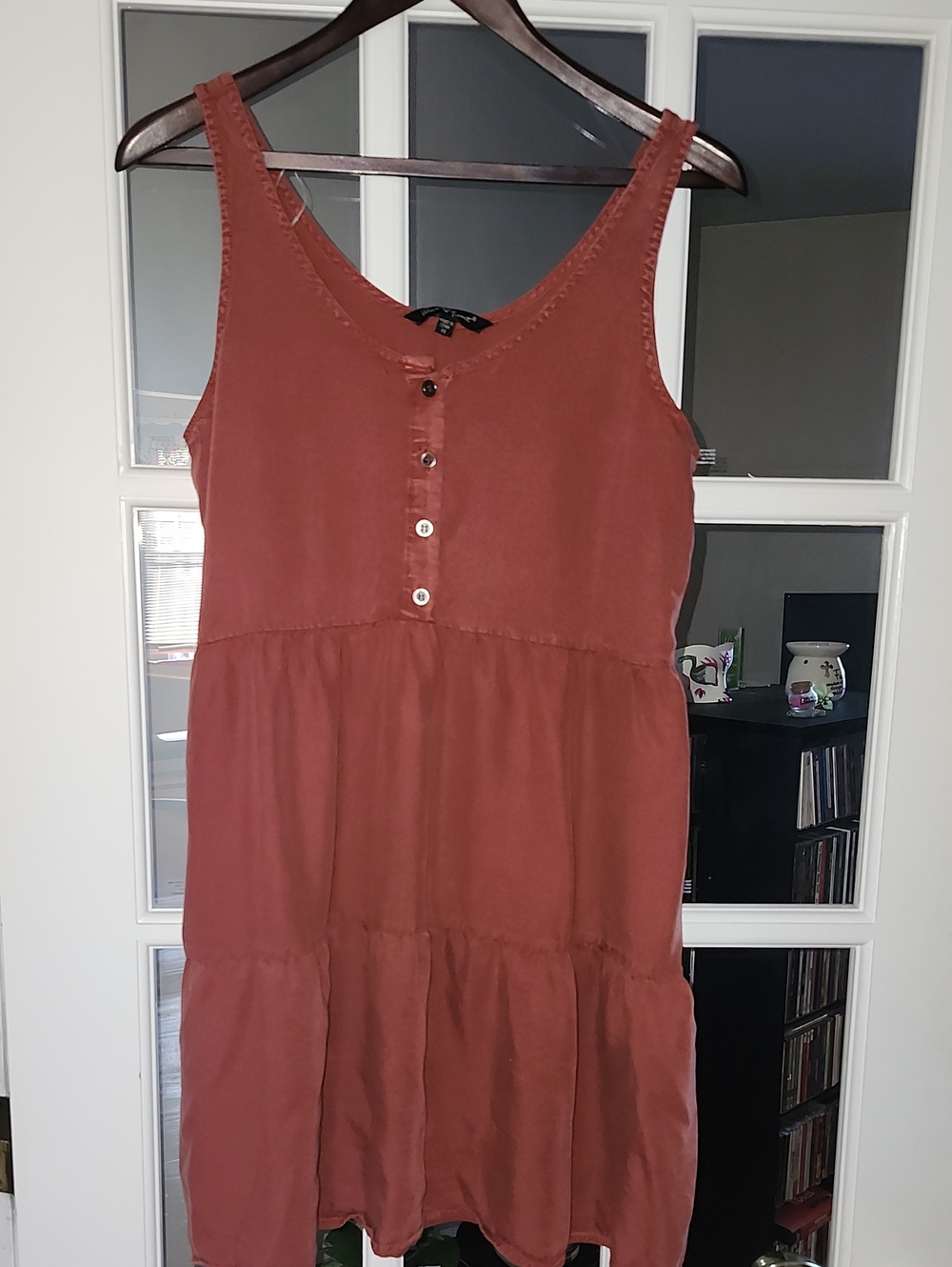 Velvet Heart Rust Sleeveless Button-Front Tiered Midi Dress